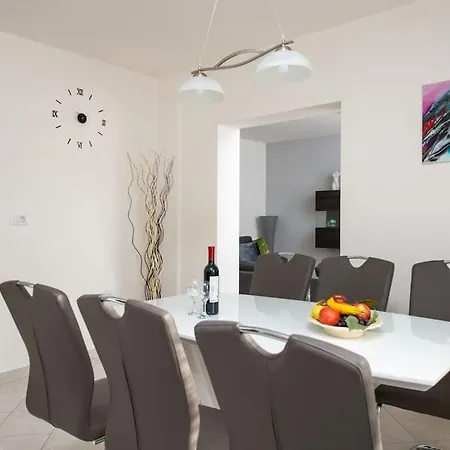 Magnolia By Briskva * Vinež