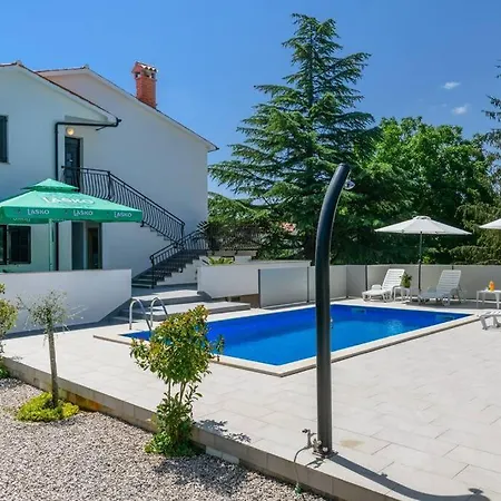 Lägenhet Magnolia By Briskva *