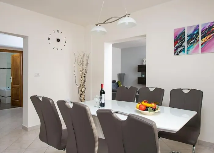 Magnolia By Briskva * Vinez