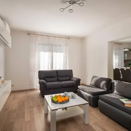 Apartman Magnolia By Briskva Vinež