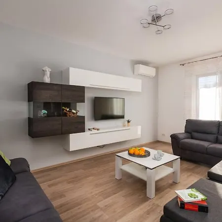 Magnolia By Briskva Apartman