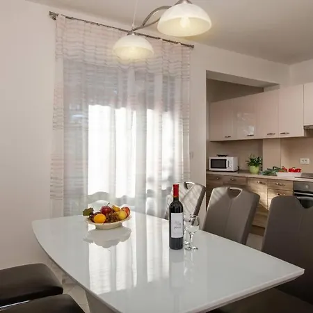 Apartman Magnolia By Briskva Vinež