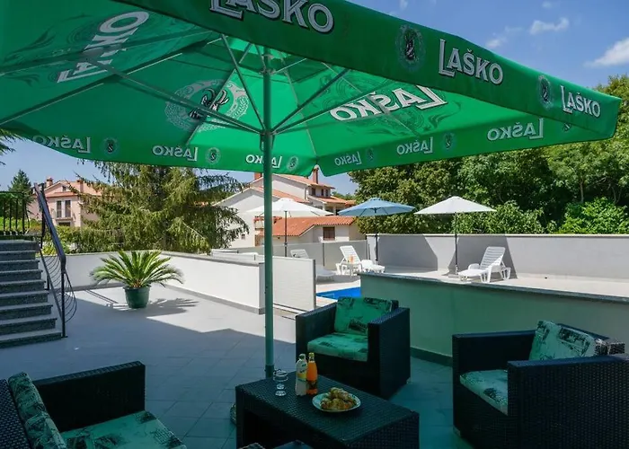 Apartment Magnolia By Briskva Vinez