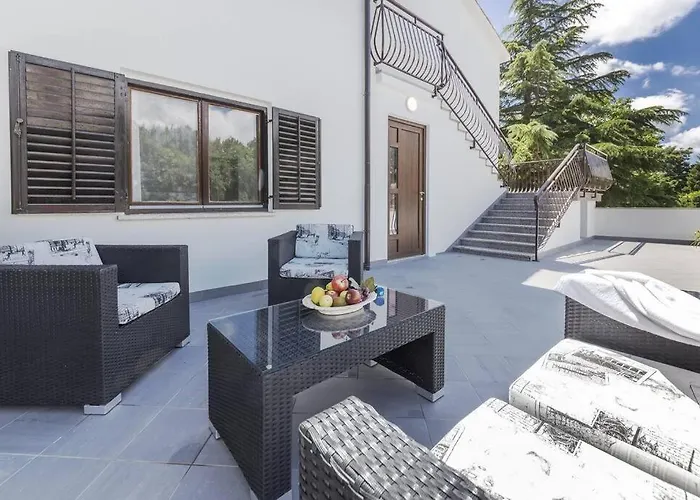 Magnolia By Briskva * Vinez