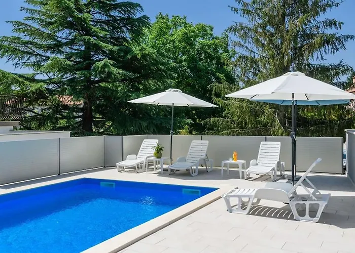 Magnolia By Briskva Apartment *