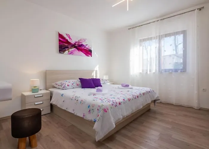 Magnolia By Briskva * Vinez